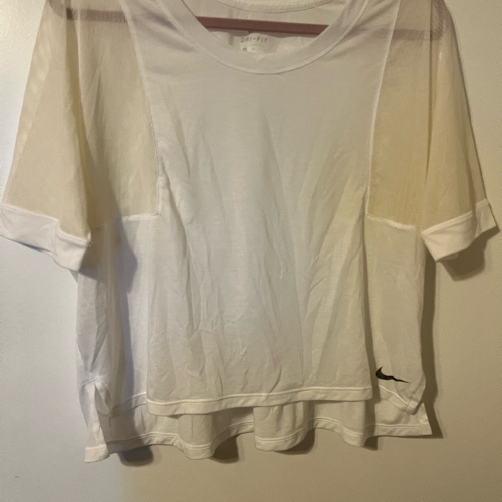 Nike Women's White Short Sleeve Tee